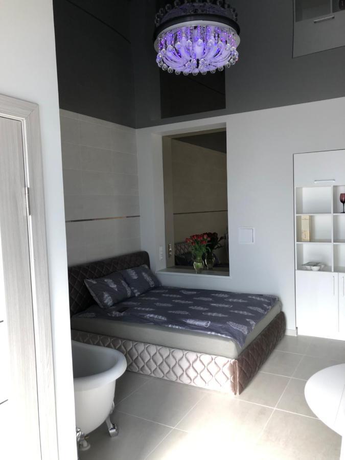 Romeo VIP apartamentai Panevėžys Esterno foto